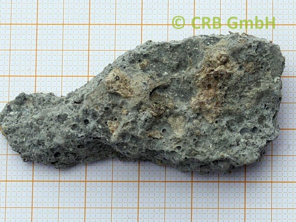 Asbest-Test von Magnesitestrich, Steinholz | © CRB Analyse Service GmbH